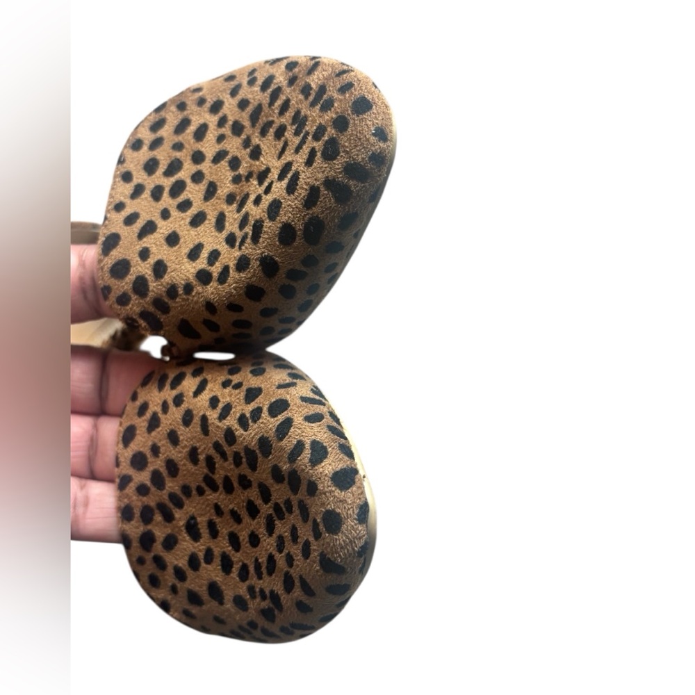 Isaac Mizrahi New York Women's Brown Leopard Spots Flats Sz 6 - Picture 4 of 7